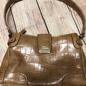 Liz Claiborne Women's Tan Embosed Crock Handbag